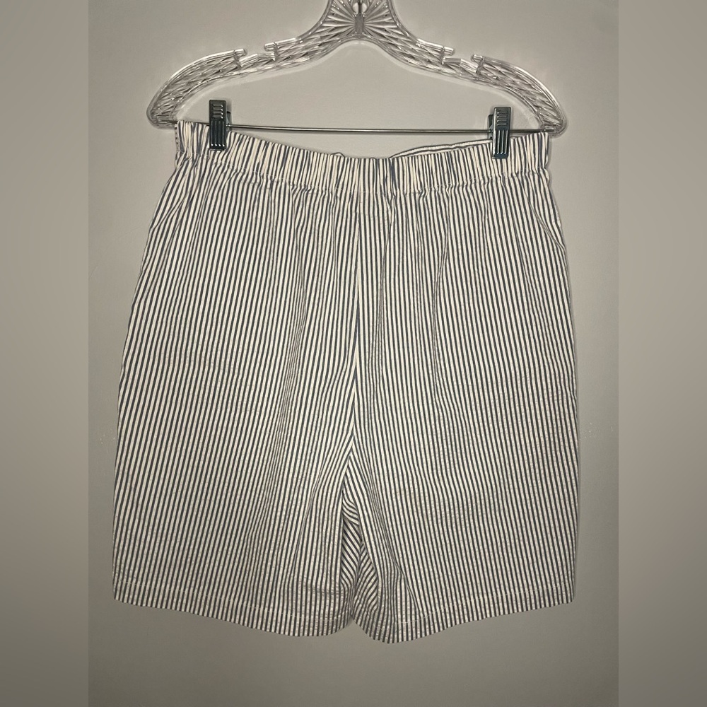 Denim & Co Vintage Blue White Stripe Shorts 4 Pockets Elastic Waist 7" Inseam - Picture 13 of 16